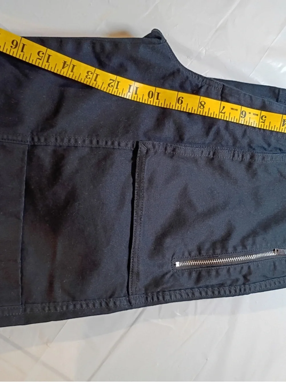 Abercrombie & Fitch Black Cargo Pants Women Size 25 Utility Zip - Picture 6 of 7